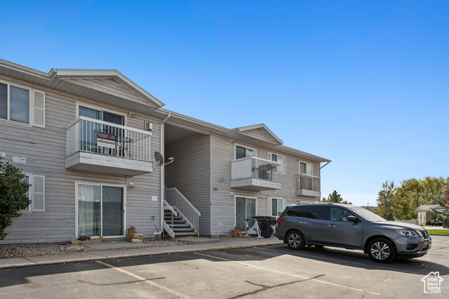 Photo 3 for MLS #2111696 at 595 S Main St #27