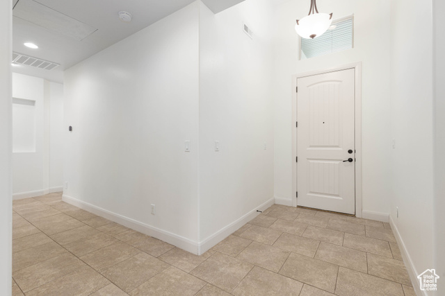 Photo 9 for MLS #2111699 at 3501 W Park View Dr