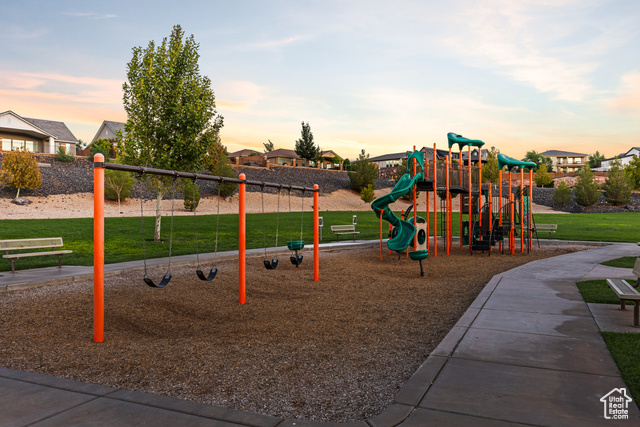 Photo 43 for MLS #2111699 at 3501 W Park View Dr