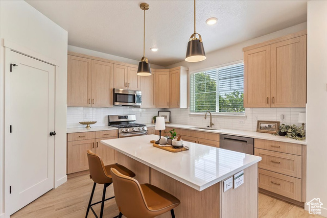 Photo 9 for MLS #2111718 at 1143 N Meridian Ln #118