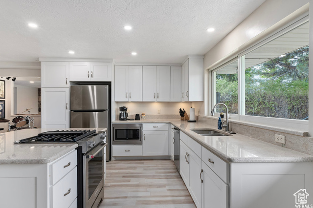 Photo 3 for MLS #2111725 at 27 W Princeton