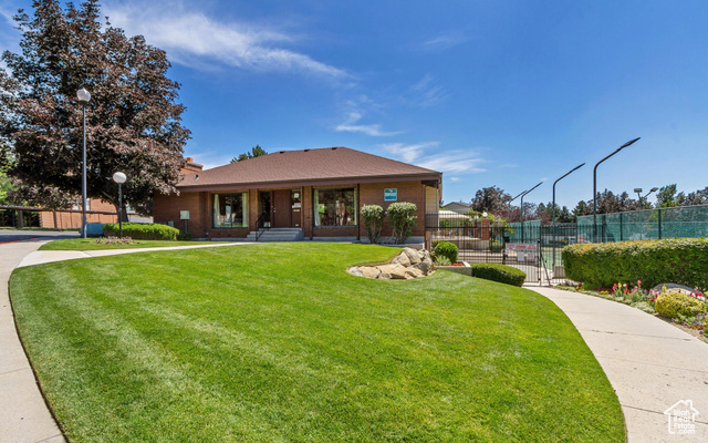 Photo 33 for MLS #2111728 at 1235 E Cottonwood Hills Dr