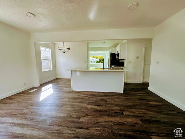 Photo 6 for MLS #2111739 at 3925 Nordin Ave