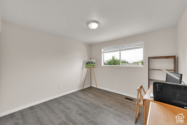Photo 13 for MLS #2111787 at 2126 W Happiness Dr