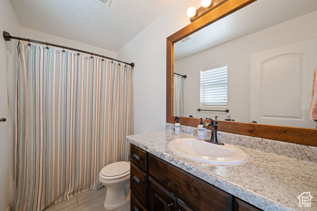 Photo 16 for MLS #2111788 at 785 S Peachtree Dr