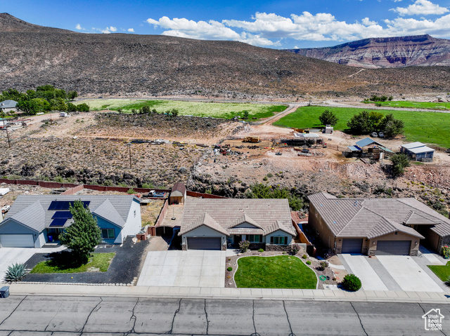 Photo 40 for MLS #2111788 at 785 S Peachtree Dr