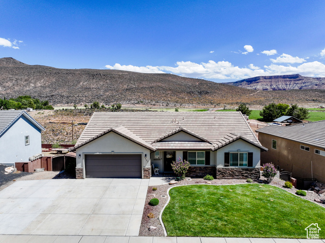 Photo 42 for MLS #2111788 at 785 S Peachtree Dr