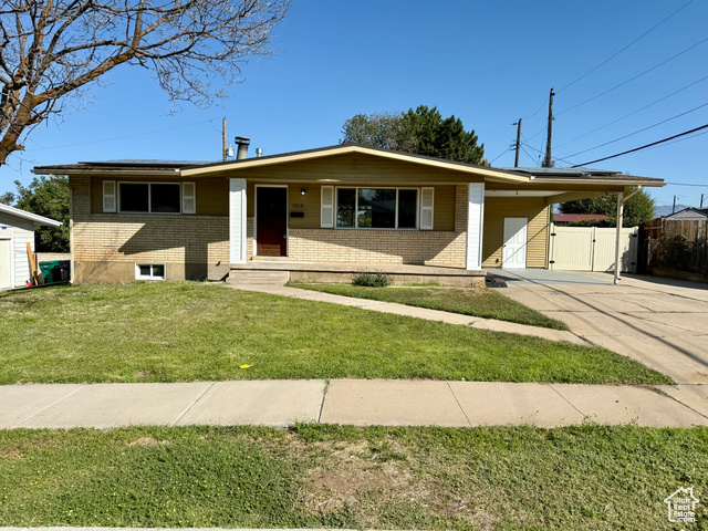2418 W 4750 S, Roy UT 84067