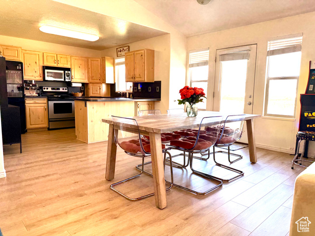 Photo 6 for MLS #2111802 at 3130 W 3600 South