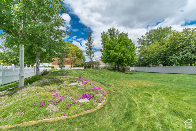 Photo 51 for MLS #2111814 at 3028 W Viola Ln