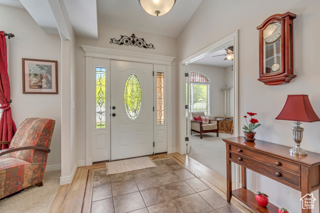 Photo 4 for MLS #2111814 at 3028 W Viola Ln