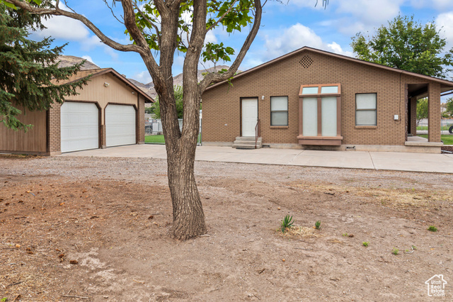 Photo 9 for MLS #2111817 at 248 S Center St