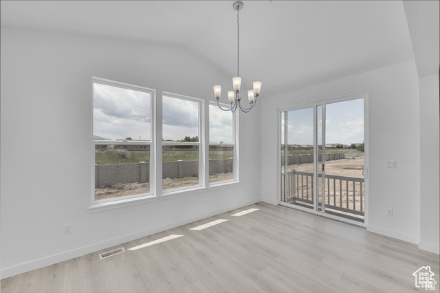 Photo 4 for MLS #2111829 at 3182 E Canyon Meadows Dr #212