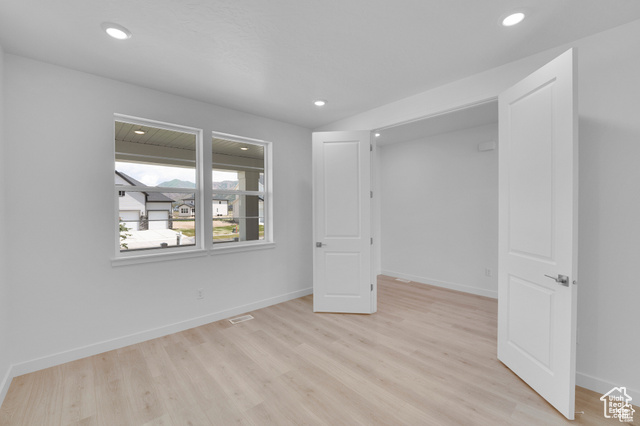 Photo 8 for MLS #2111829 at 3182 E Canyon Meadows Dr #212