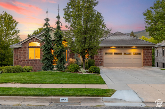 944 BEN LOMOND AVE, South Ogden UT 84403