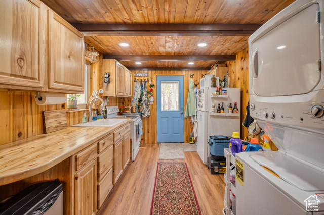 Photo 12 for MLS #2111858 at 714 Spotted Fawn Way