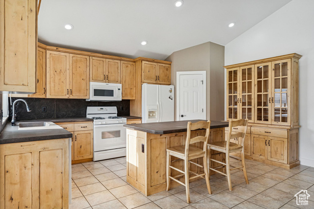 Photo 19 for MLS #2111872 at 3994 N New Ln