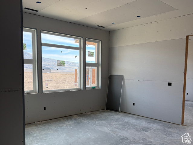 Photo 6 for MLS #2111942 at 13464 N 10800 West #4