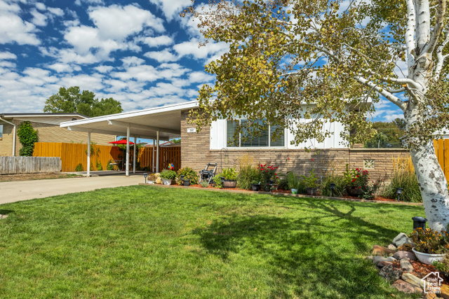 1886 W CHAMPAGNE AVE, Taylorsville UT 84129