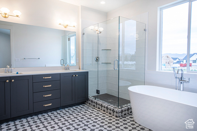 Photo 8 for MLS #2111974 at 1726 N Siena Cir #10