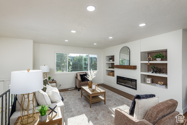 Photo 2 for MLS #2111987 at 7122 S Woodgreen Rd
