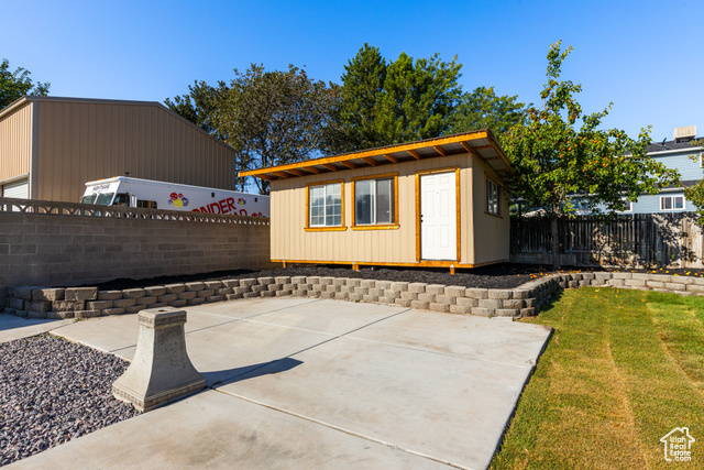 Photo 39 for MLS #2111987 at 7122 S Woodgreen Rd