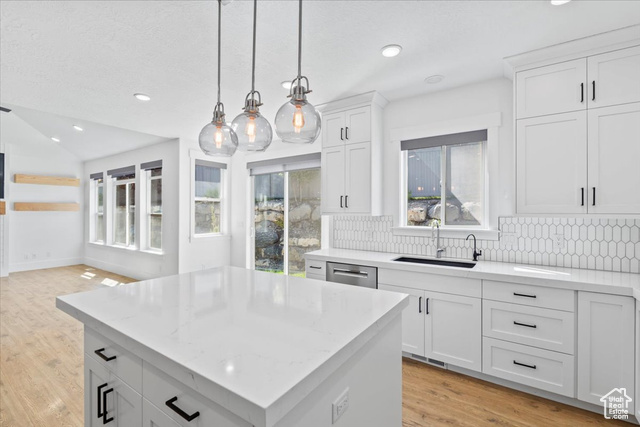 Photo 8 for MLS #2111996 at 4104 E Mount Airey Dr