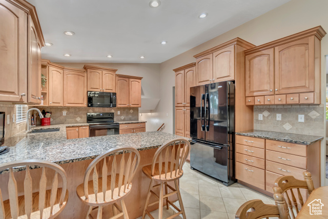 Photo 10 for MLS #2112050 at 8638 S Piper Ln