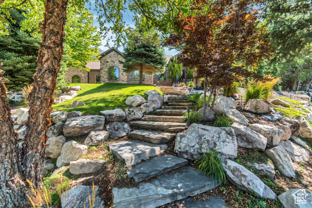 Photo 4 - 46 E Lone Hollow Dr, Sandy UT 84092