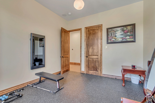 Photo 32 - 46 E Lone Hollow Dr, Sandy UT 84092