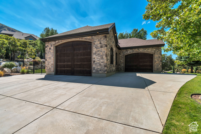 Photo 8 - 46 E Lone Hollow Dr, Sandy UT 84092