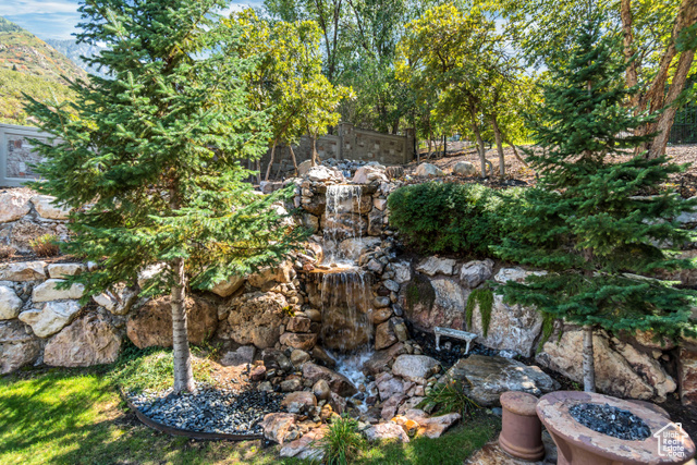 Photo 69 - 46 E Lone Hollow Dr, Sandy UT 84092