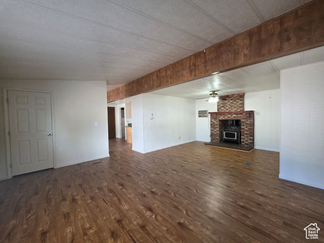 Photo 3 for MLS #2112100 at 330 E 600 South