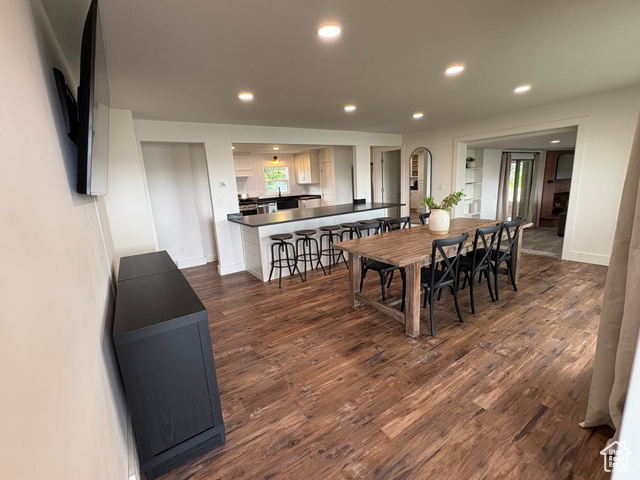 Photo 4 for MLS #2112103 at 1215 S 100 East