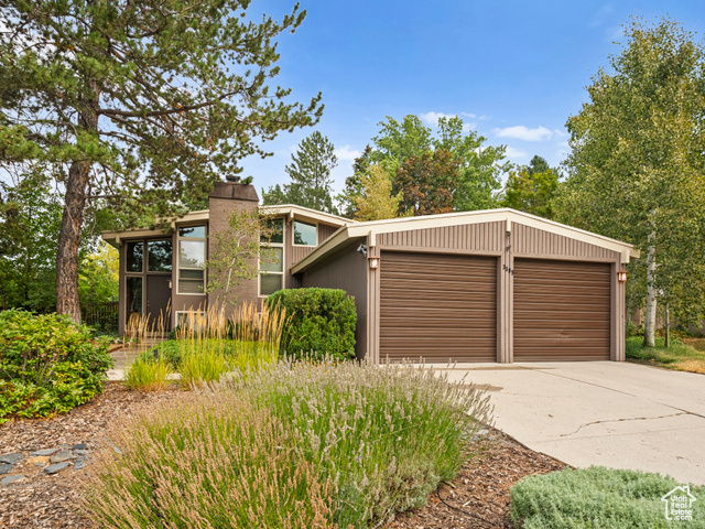 3599 E AVONDALE DR, Salt Lake City UT 84121