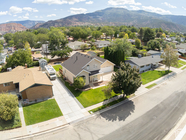 Photo 11 for MLS #2112145 at 265 S 900 West
