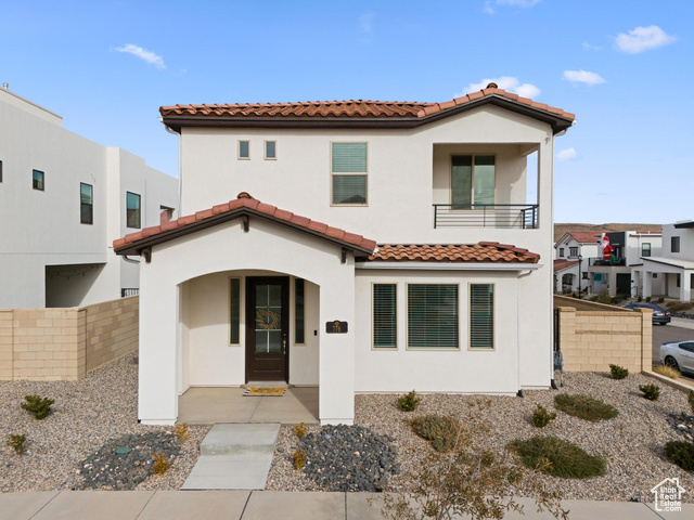 MLS #2112148                     located at 776 W Scarlet Dr,
                     St. George, UT