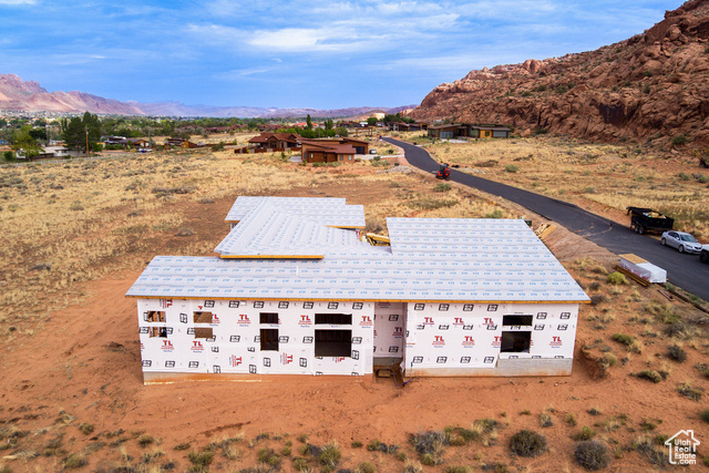 Photo 6 for MLS #2112153 at 4170 Vista Antigua Rd