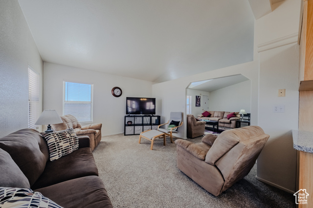 Photo 11 for MLS #2112169 at 3935 E Mountain Dr