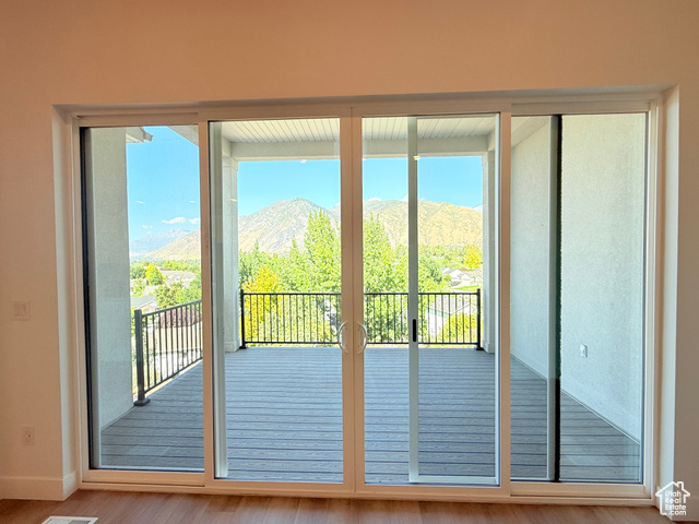 Photo 8 for MLS #2112170 at 624 N Legend Cir #480