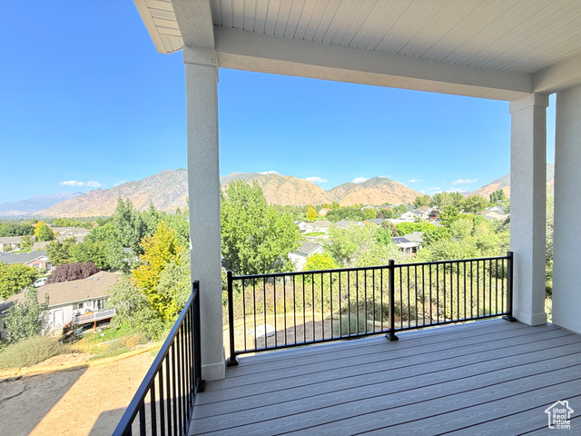 Photo 9 for MLS #2112170 at 624 N Legend Cir #480
