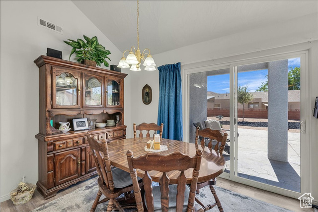 Photo 6 for MLS #2112174 at 40 E Cyndi Ln