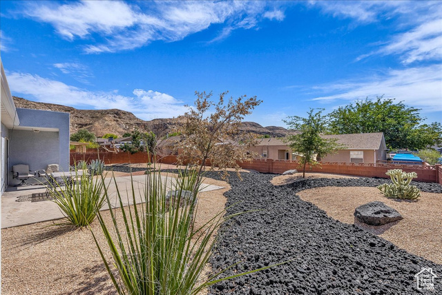 Photo 17 for MLS #2112174 at 40 E Cyndi Ln