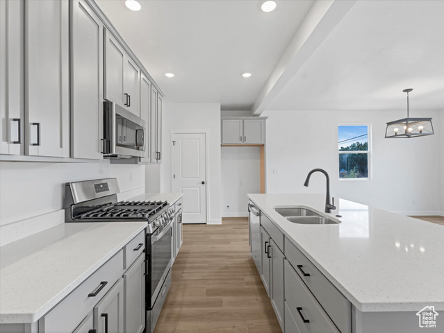 Photo 4 for MLS #2112180 at 1719 W Brocious Way #301