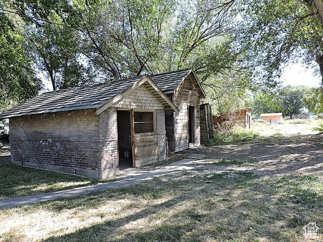 Photo 28 for MLS #2112207 at 255 S 400 West
