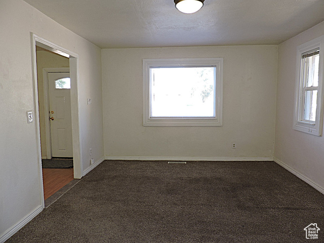 Photo 6 for MLS #2112207 at 255 S 400 West