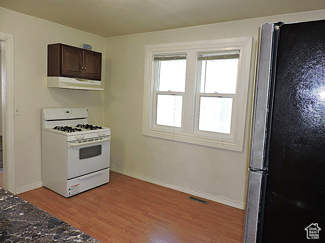 Photo 11 for MLS #2112207 at 255 S 400 West