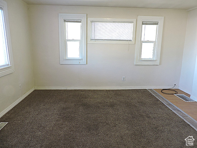 Photo 5 for MLS #2112207 at 255 S 400 West