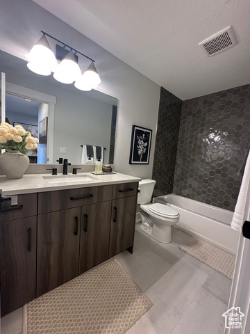 Photo 9 for MLS #2112208 at 2635 S 2430 West #114