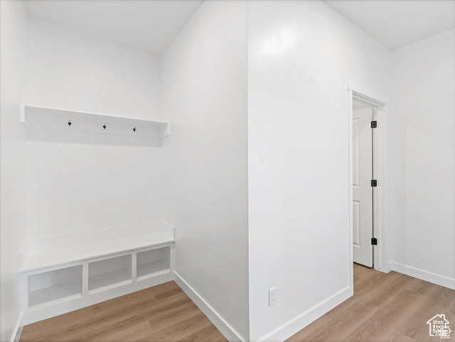 Photo 19 for MLS #2112210 at 1727 W Brocious Way #302